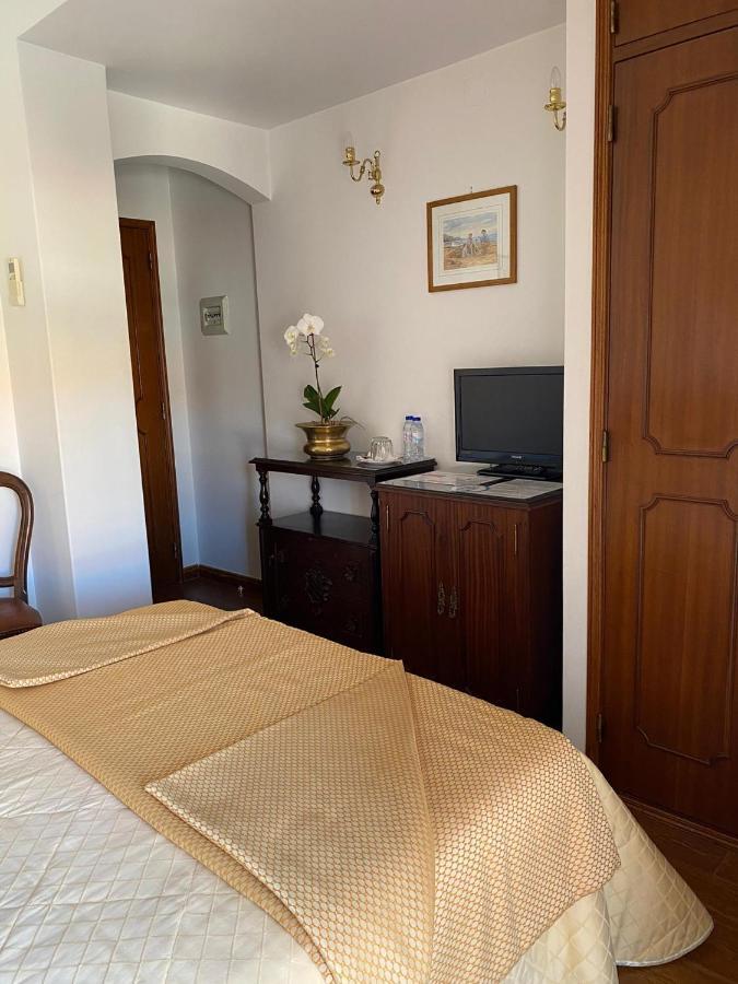 Guest House Toca Dos Grilos Эшторил Экстерьер фото